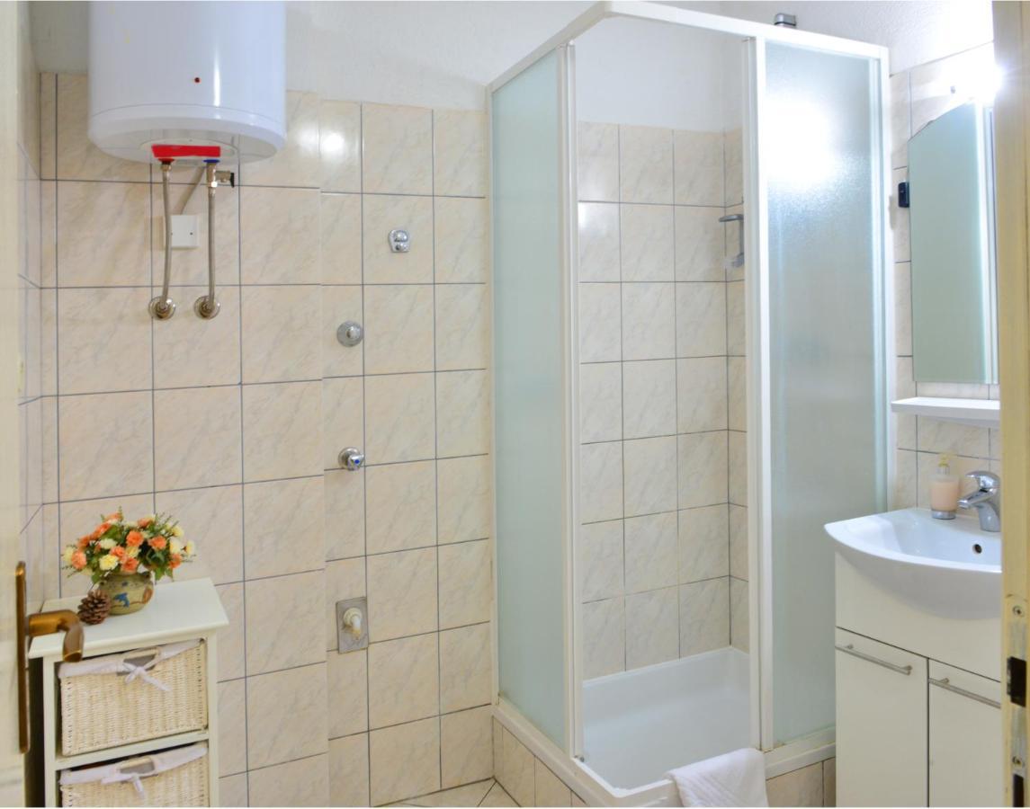 Apt Lavender On Nincevica St- 1 Bedroom Apt 5 Min To The Old Town Of Split Buitenkant foto