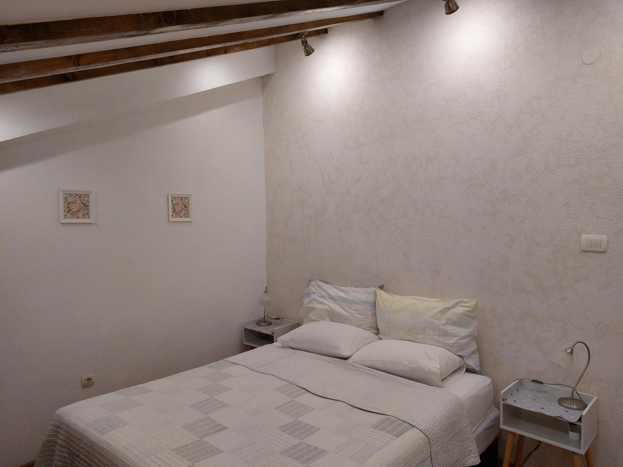 Apt Lavender On Nincevica St- 1 Bedroom Apt 5 Min To The Old Town Of Split Buitenkant foto
